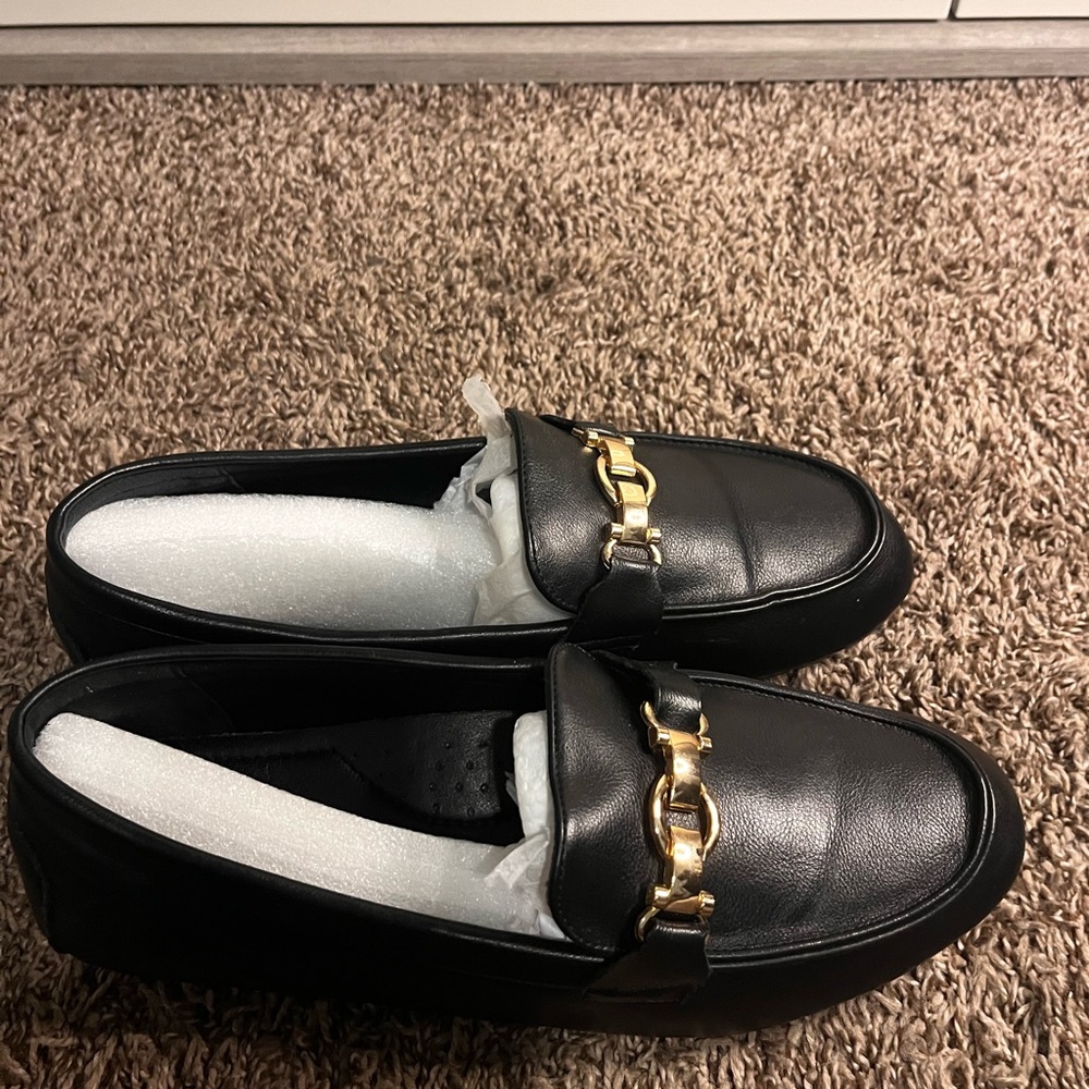 Black Leather Loafers with Gold Chain